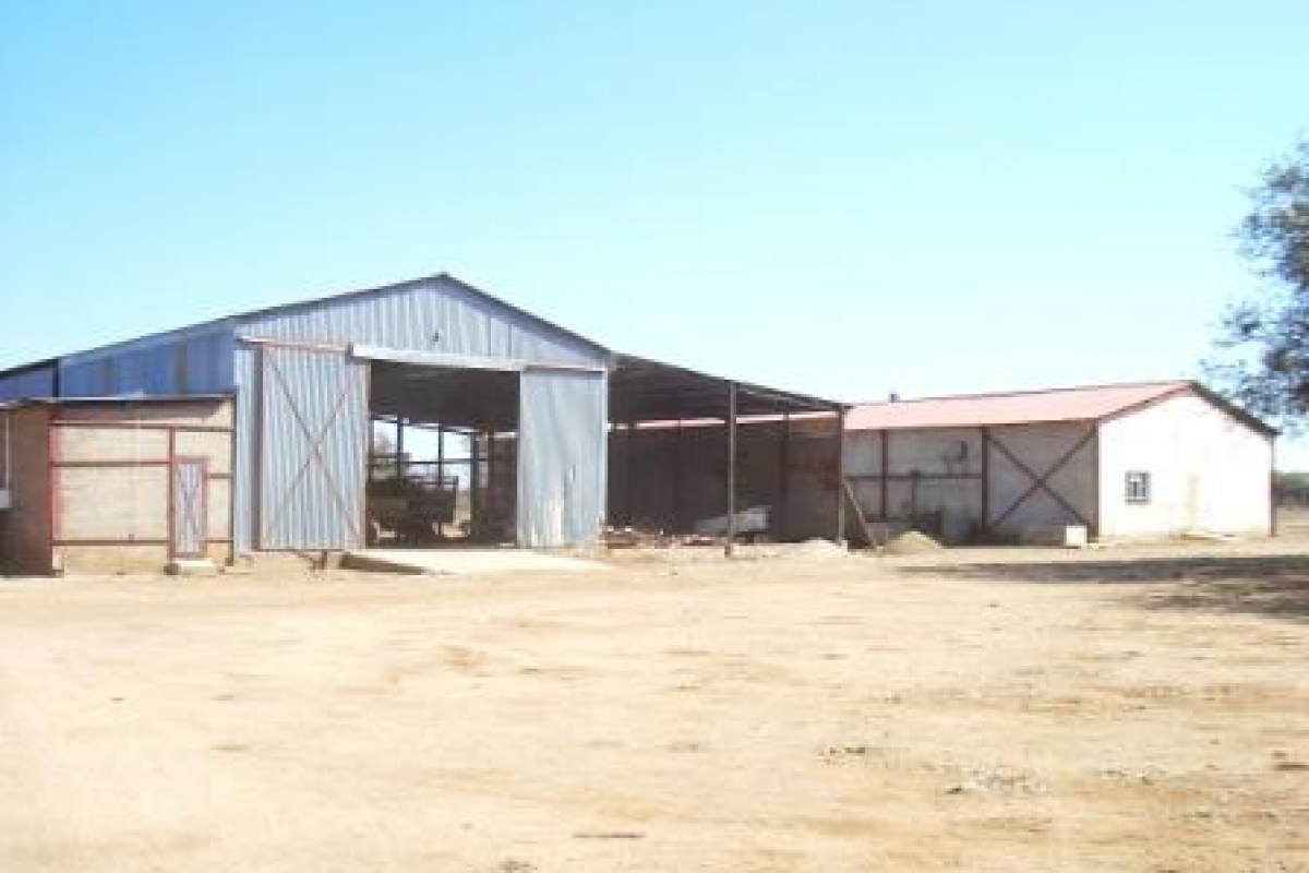 tuli farm sheds